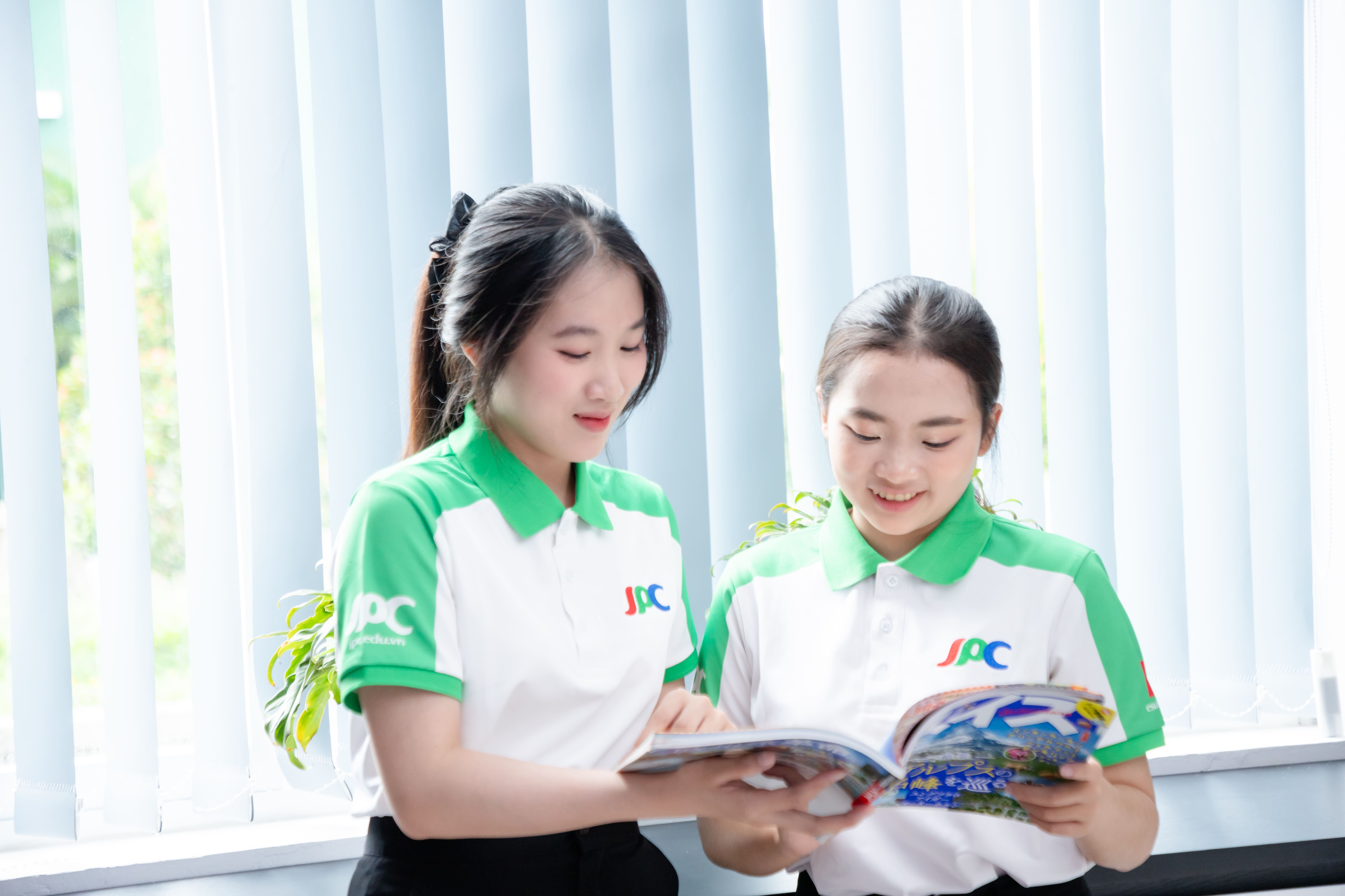 日本専門技能中等専門学校→ sau đó JPC／本校